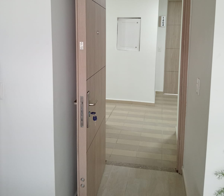 slide2-puerta